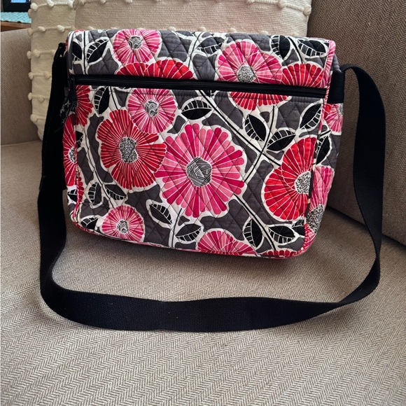 Vera Bradley “Cherry Blossom” Large Messenger/Laptop bag - Picture 3 of 13